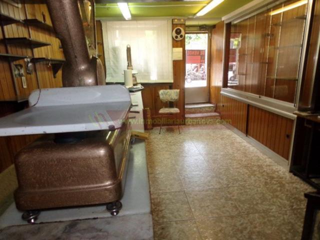 Local comercial en venta en Logroño, Centro photo 0