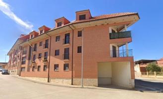 Piso en venta en Valderas, Valderas photo 0