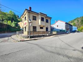 Chalet en venta en San Martín del Rey Aurelio, Carrocera photo 0