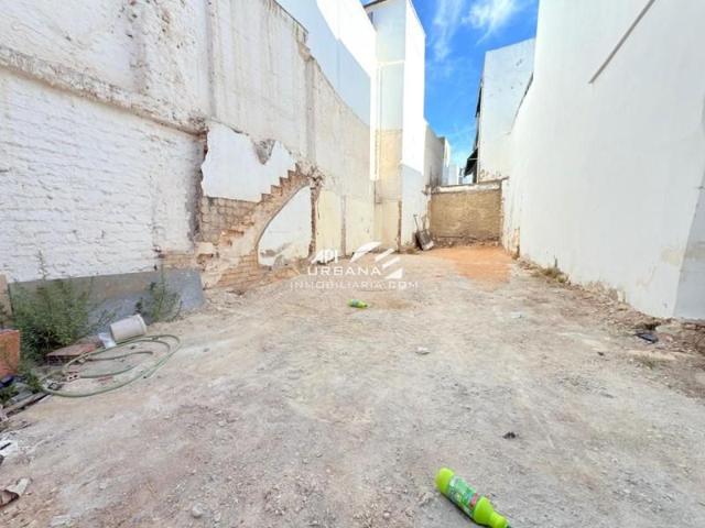Terreno en venta en Lucena, Calle Catalina Marín, 14900 photo 0