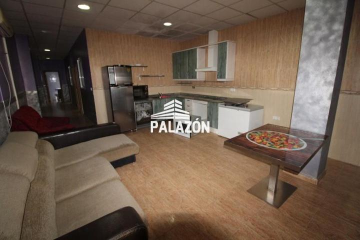 Local comercial en venta en Albatera photo 0