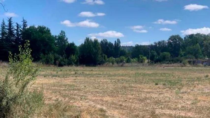 Terreno en venta en León, Poligono X photo 0