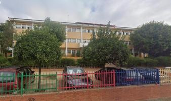 Casa en venta en Gibraleón, Centro urbano photo 0