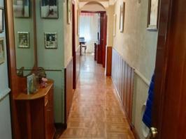 Piso en venta en Benavente photo 0