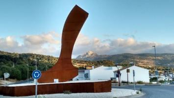 Local comercial en venta en Ubrique, La vega photo 0