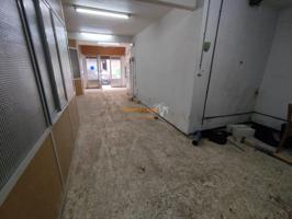 Local comercial en venta en Elche, Asilo - Pisos Azules photo 0