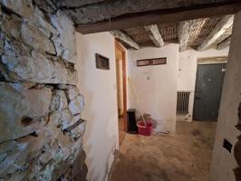 Adosada en venta en Yeste, Sierra de Alcaraz-Segura photo 0