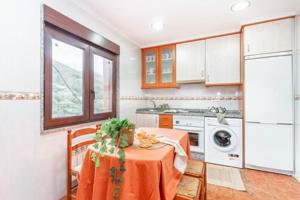 Casa en venta en Mieres, Turon photo 0