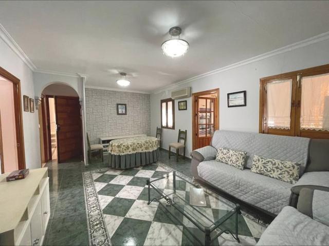 Piso en venta en Alameda, Andalucia photo 0