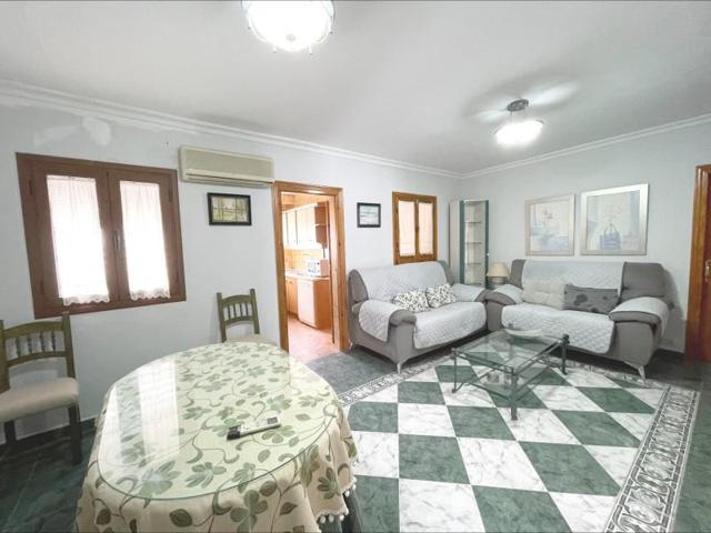 Piso en venta en Alameda, Andalucia photo 0