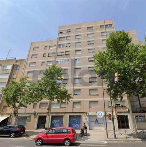 Piso en venta en Reus, Baix Camp photo 0