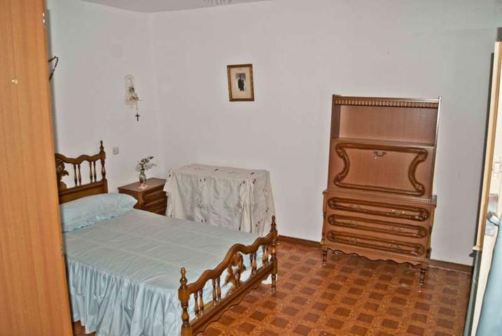 Casas de pueblo en venta en Sierra de Fuentes, Sierra de Fuentes photo 0