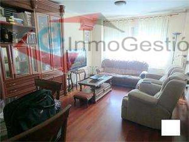 Apartamento en venta en Cáceres photo 0