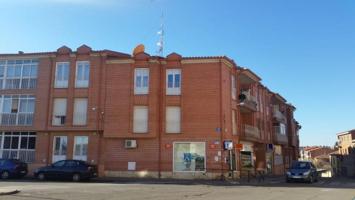 Apartamento en venta en Cigales, Centro photo 0