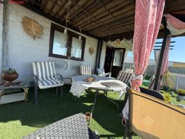 Casa con terreno en venta en Dos Hermanas, Cantaelgallo photo 0