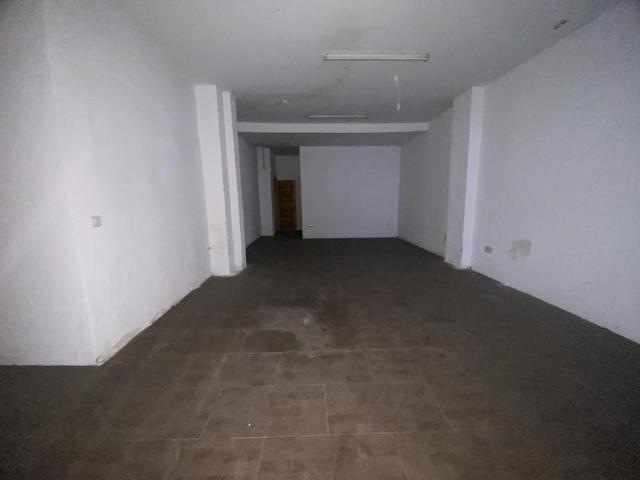 Local comercial en venta en Córdoba, Ciudad Jardín - Zoco photo 0