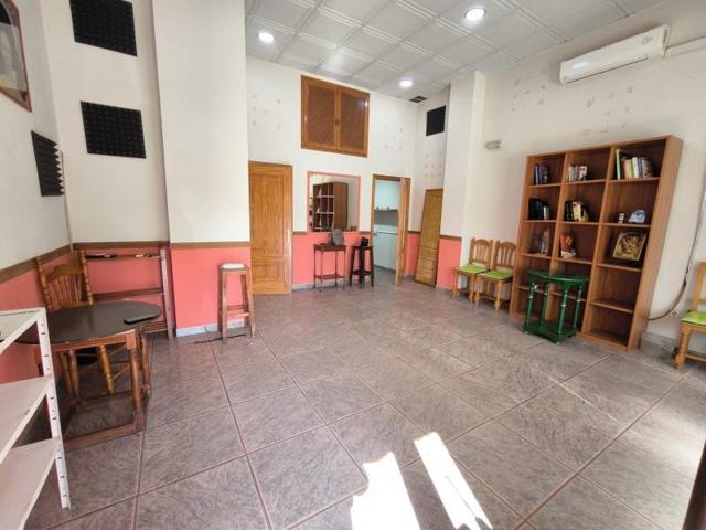 Local comercial en venta en Córdoba, Tablero Bajo - Arruzafilla photo 0