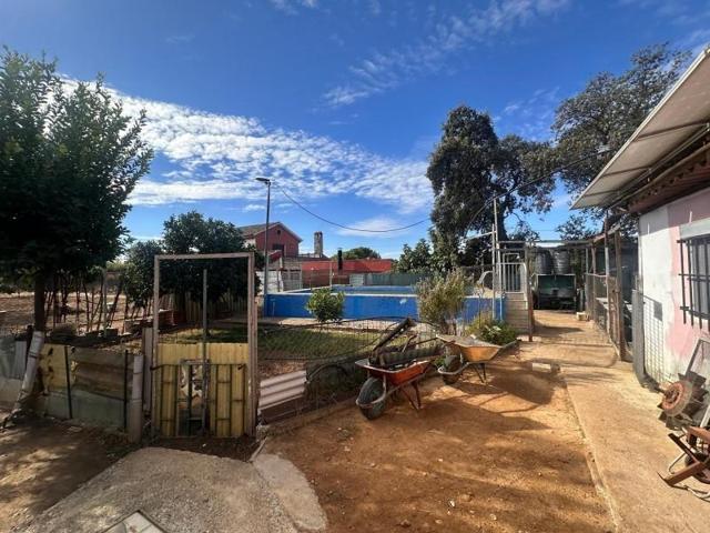 Casa con terreno en venta en Córdoba, Alcolea photo 0