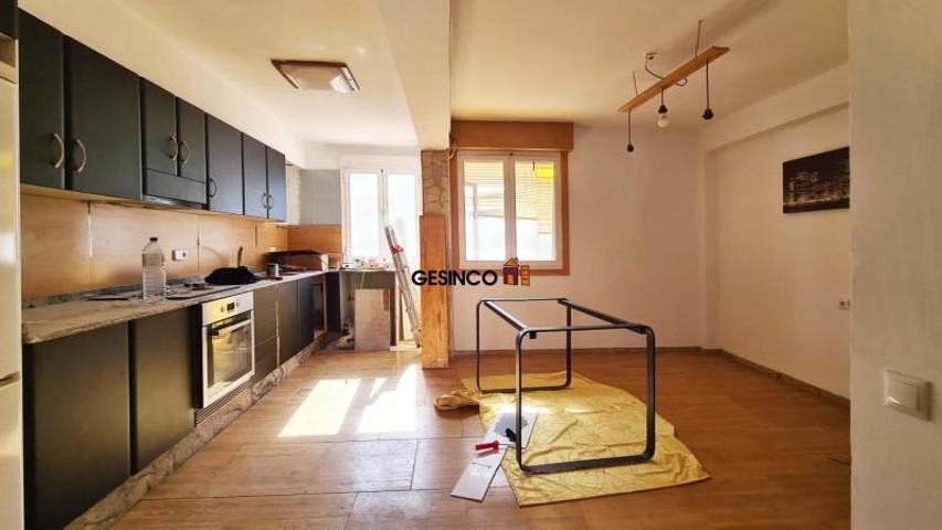 Piso en venta en Ontinyent, Sant Josep photo 0