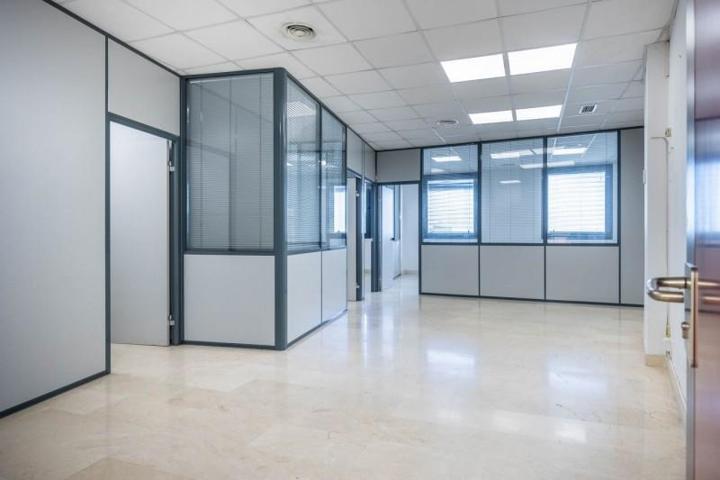 Oficina en venta en Mairena del Aljarafe, Pisa photo 0