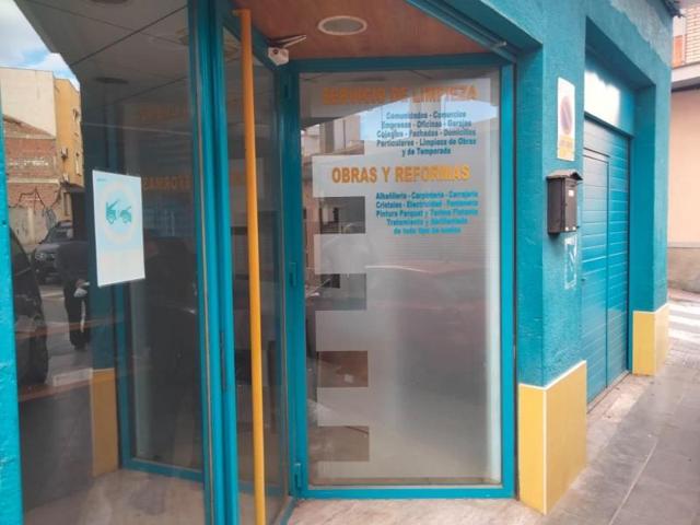 Local comercial en venta en Águilas, Centro photo 0