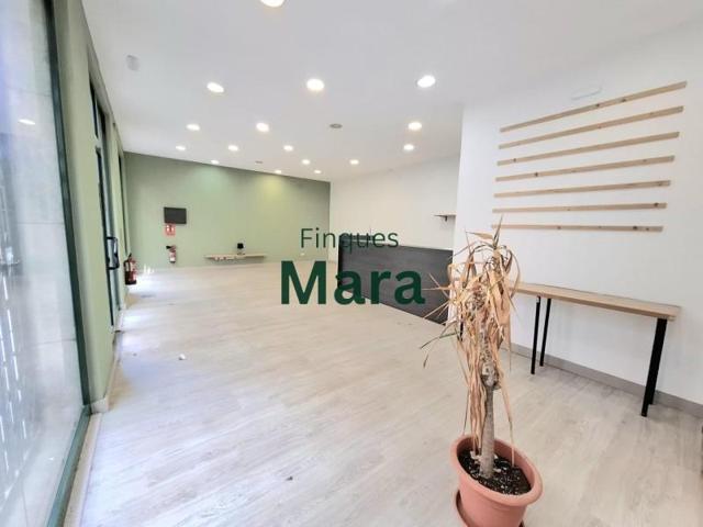 Local comercial en venta en Sant Boi de Llobregat, Marianao photo 0