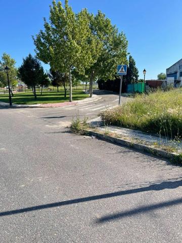 Terreno en venta en El Viso de San Juan photo 0