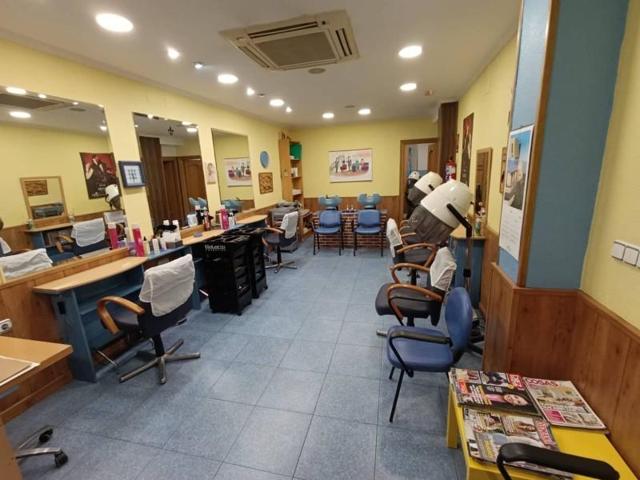 Local comercial en venta en Valladolid, Circular-Vadillos photo 0