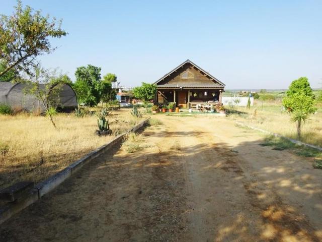 Casa con terreno en venta en Manzanilla, Andalucia photo 0