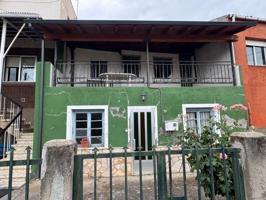 Casa con terreno en venta en Ponferrada, Fuentes nuevas photo 0