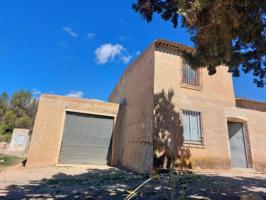 Casa con terreno en venta en Mula, Mula photo 0