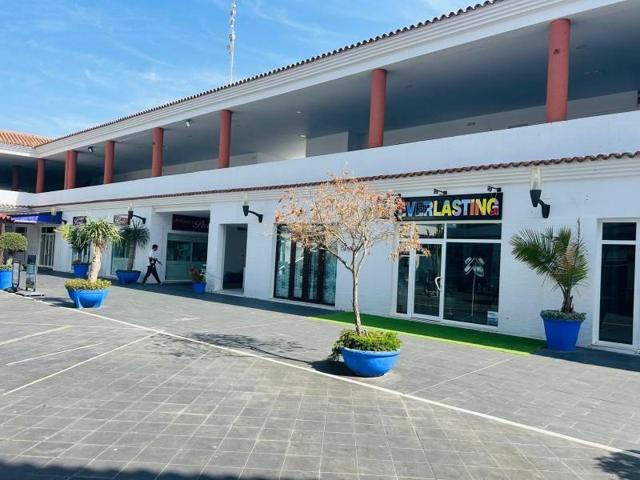 Local comercial en venta en Chiclana de la Frontera, Novo Sancti Petri photo 0