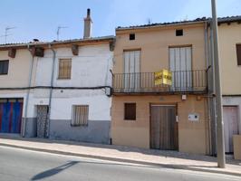 Casa en venta en Cuéllar, Barrio el salvador photo 0