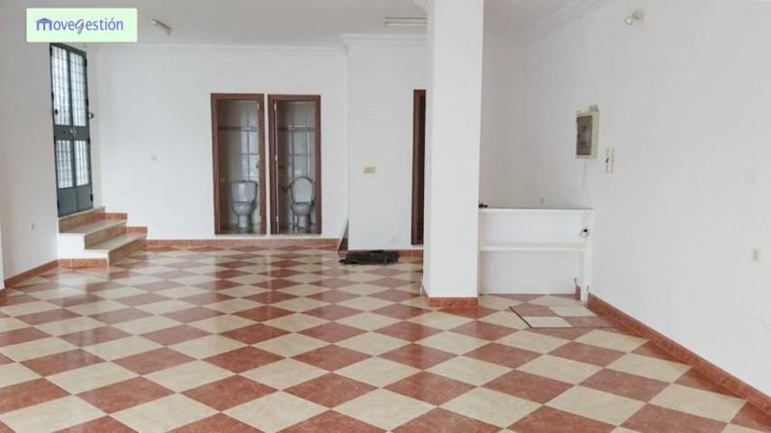 Local comercial en venta en Ubrique, LIAN CHAMPÓ photo 0