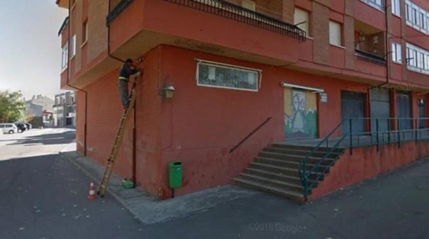 Local comercial en venta en Viana de Cega, VIANA DE CEGA photo 0