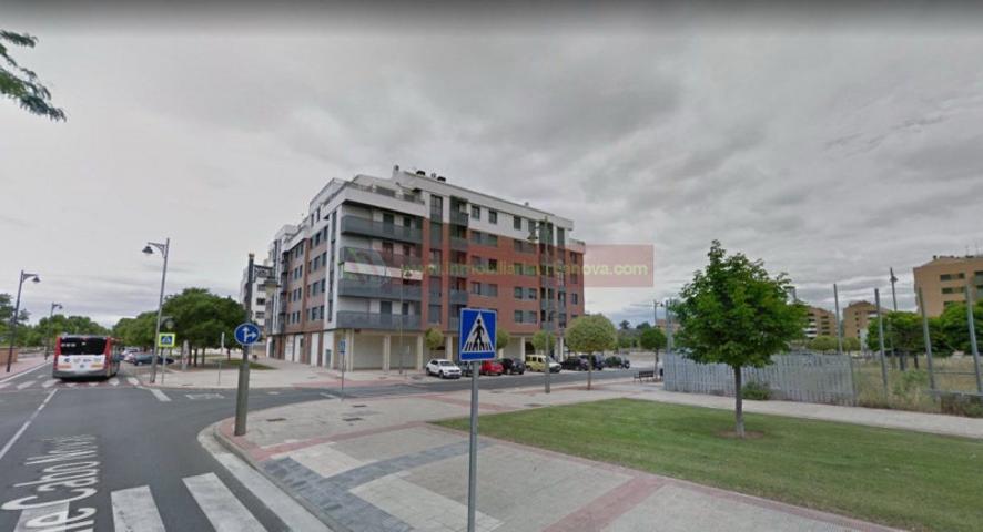 Local comercial en venta en Logroño, El Campillo photo 0