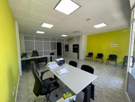 Local comercial en venta en Malgrat de Mar, Antiguo pavellon photo 0