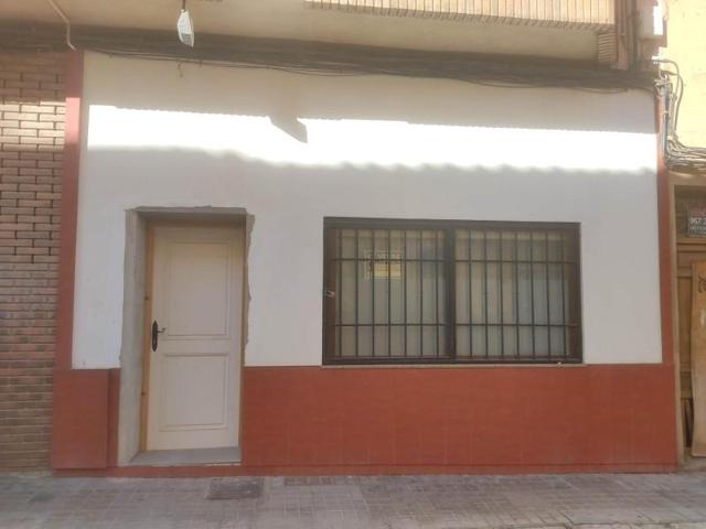 Local comercial en venta en Almansa, San Roque photo 0