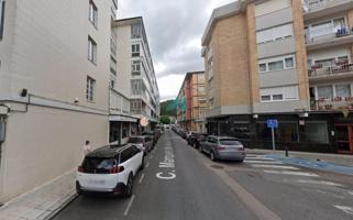 Local comercial en venta en Laredo, Centro photo 0