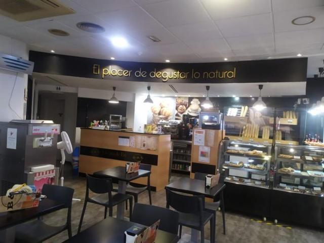 Local comercial en venta en Alicante, Centro photo 0