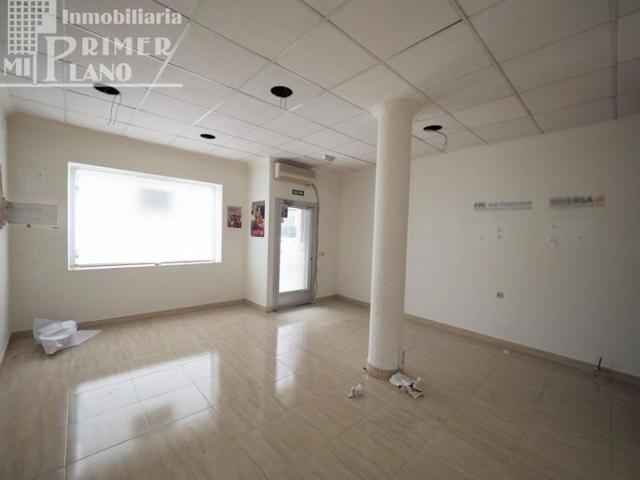 Local comercial en venta en Tomelloso, Centro photo 0