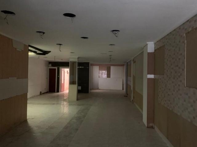 Local comercial en venta en Elche, Centro photo 0