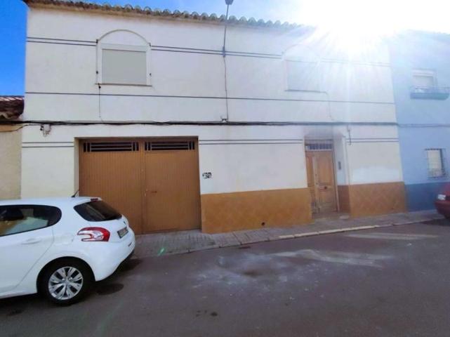Casas de pueblo en venta en Valdepeñas, Los Llanos photo 0