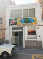 Local comercial en venta en Ulldecona, Centro photo 0