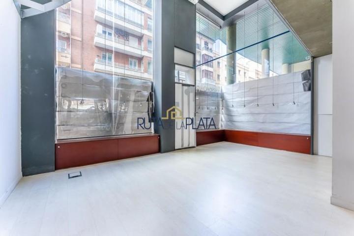 Local comercial en venta en Zamora, La Marina photo 0