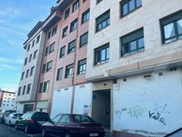 Local comercial en venta en Siero, Lugones photo 0