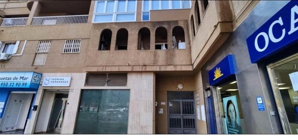 Apartamento en venta en Roquetas de Mar, Avenida Juan Carlos photo 0