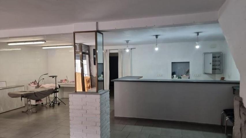 Local comercial en venta en Tarragona, Tarragonès photo 0