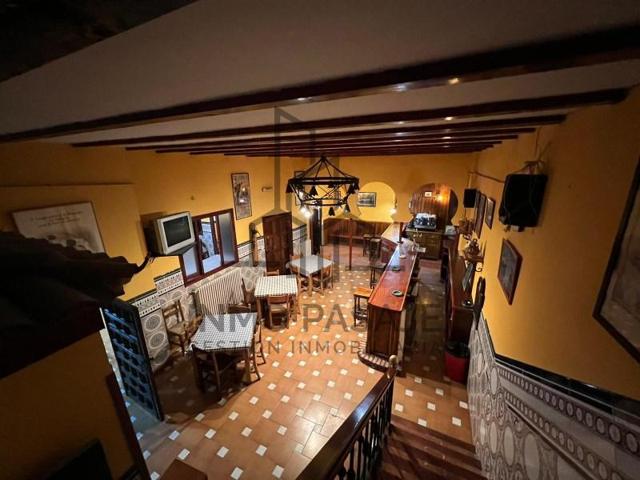 Local comercial en venta en Antigüedad photo 0