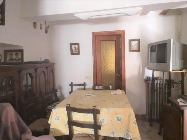 Casa en venta en Ábalos, Abalos photo 0